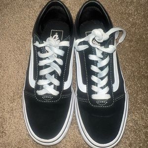 Size 6.5 women’s Vans!